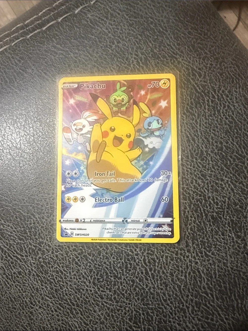 Pikachu promo Trading Card - Yellow